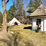 Cozy Thatched House At Hove Prázdninový dům *