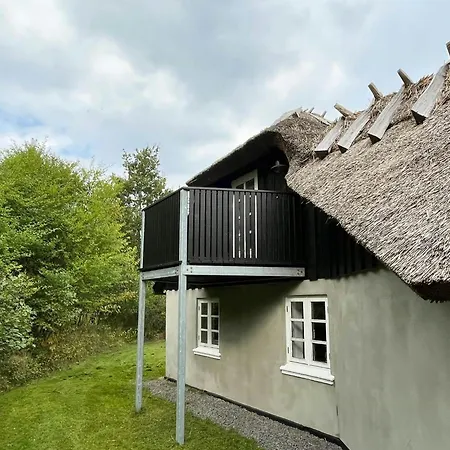 Cozy Thatched House At Hove Dom wakacyjny
