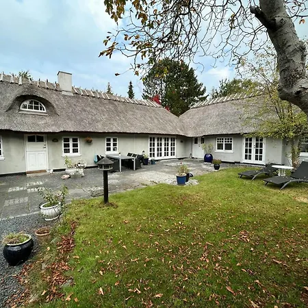 Cozy Thatched House At Hove Dom wakacyjny *